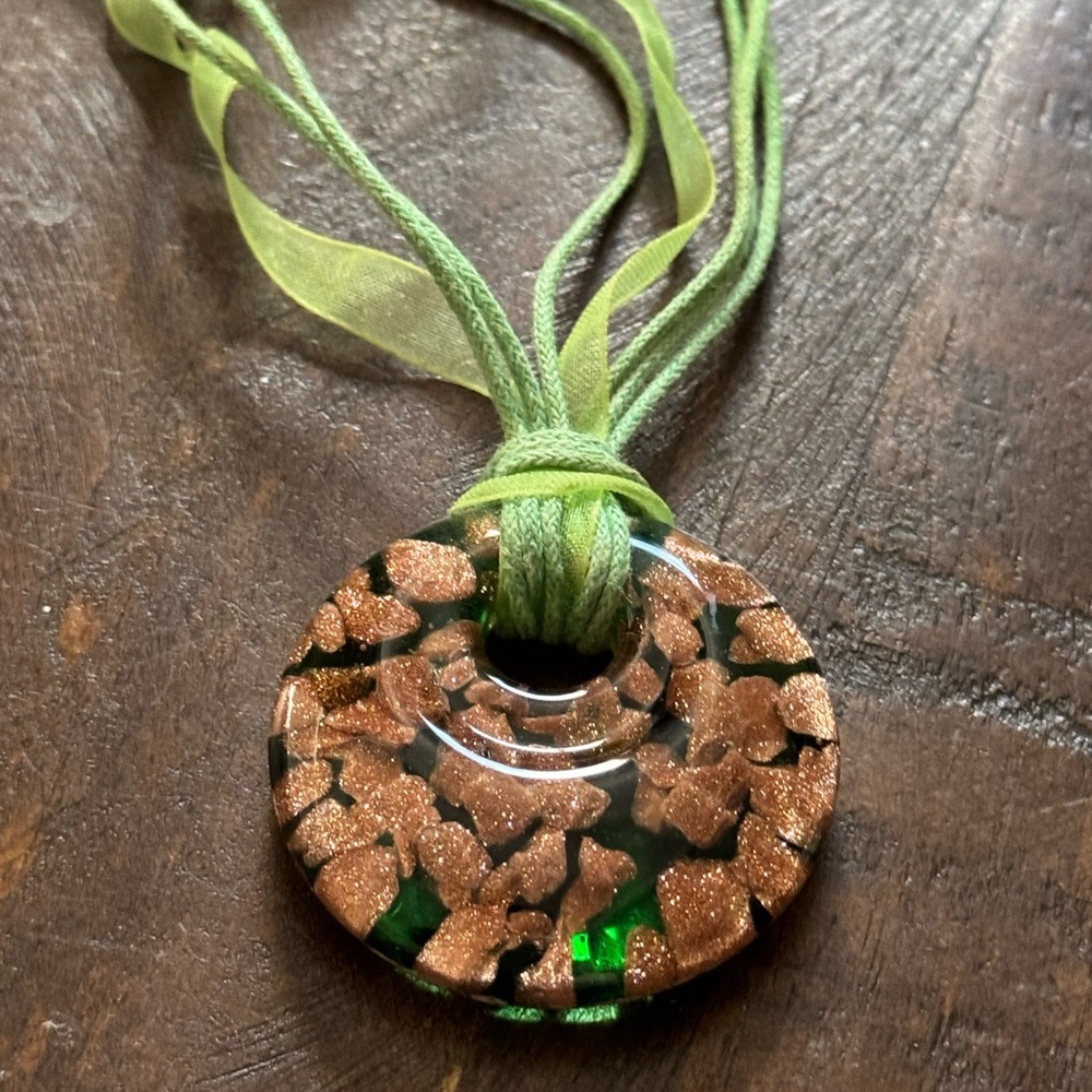 Green and Gold Glass Pendant Necklace